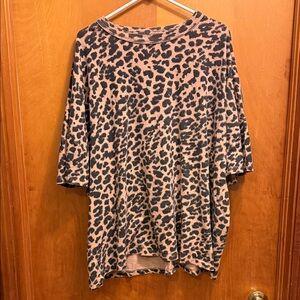 Leopard Print Oversized Women’s Tee